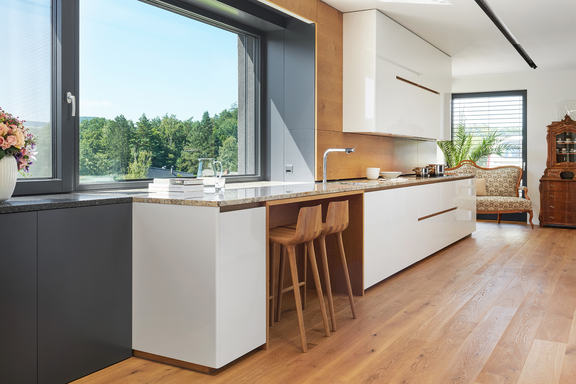 Hanák furniture, Elite/Line kitchen