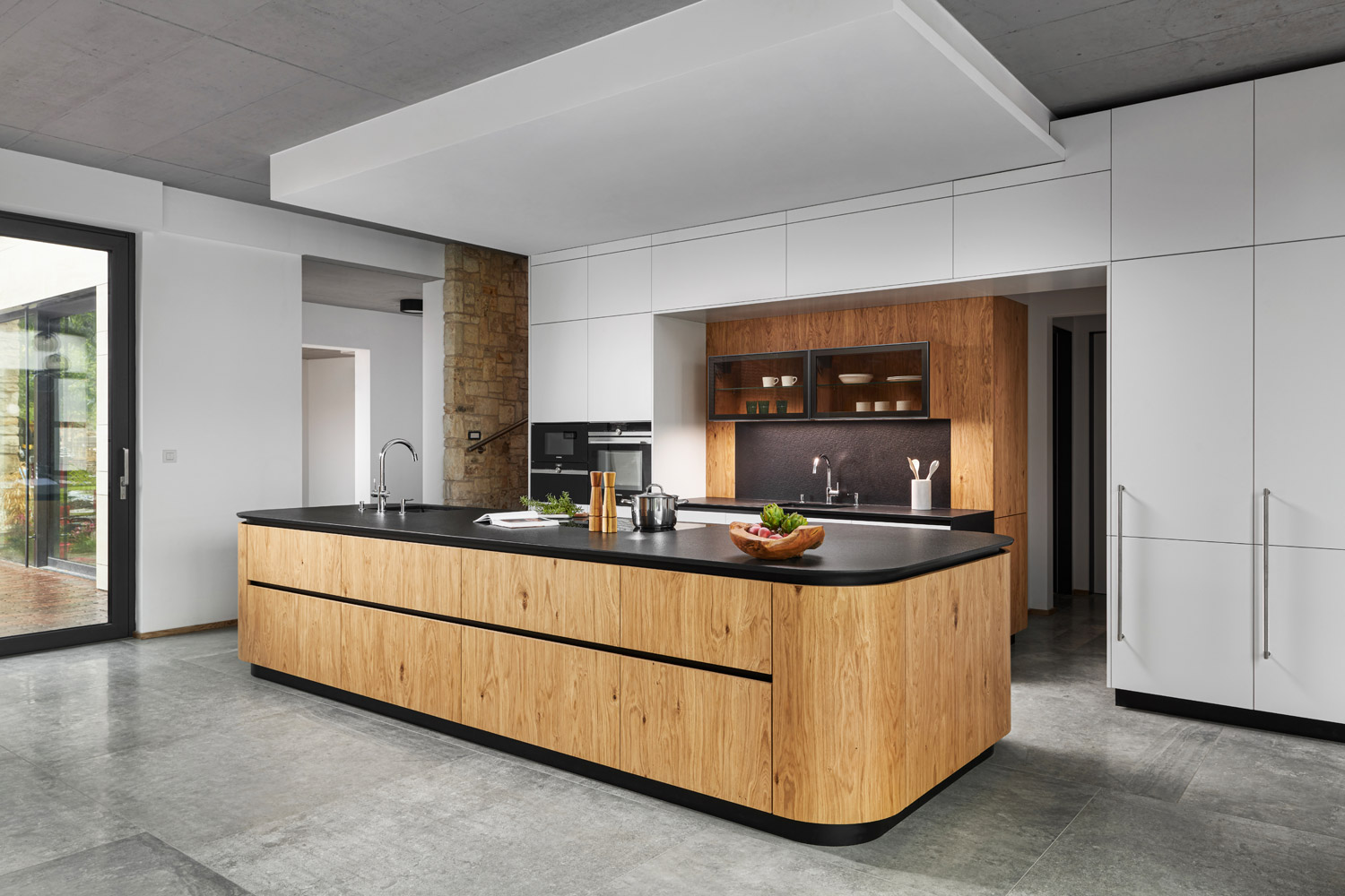 Hanák Reference Kitchen Veneer White varnish