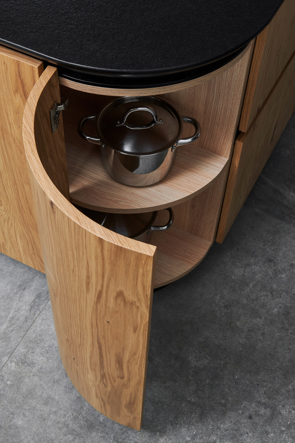 Hanák Reference Kitchen Veneer Drawer