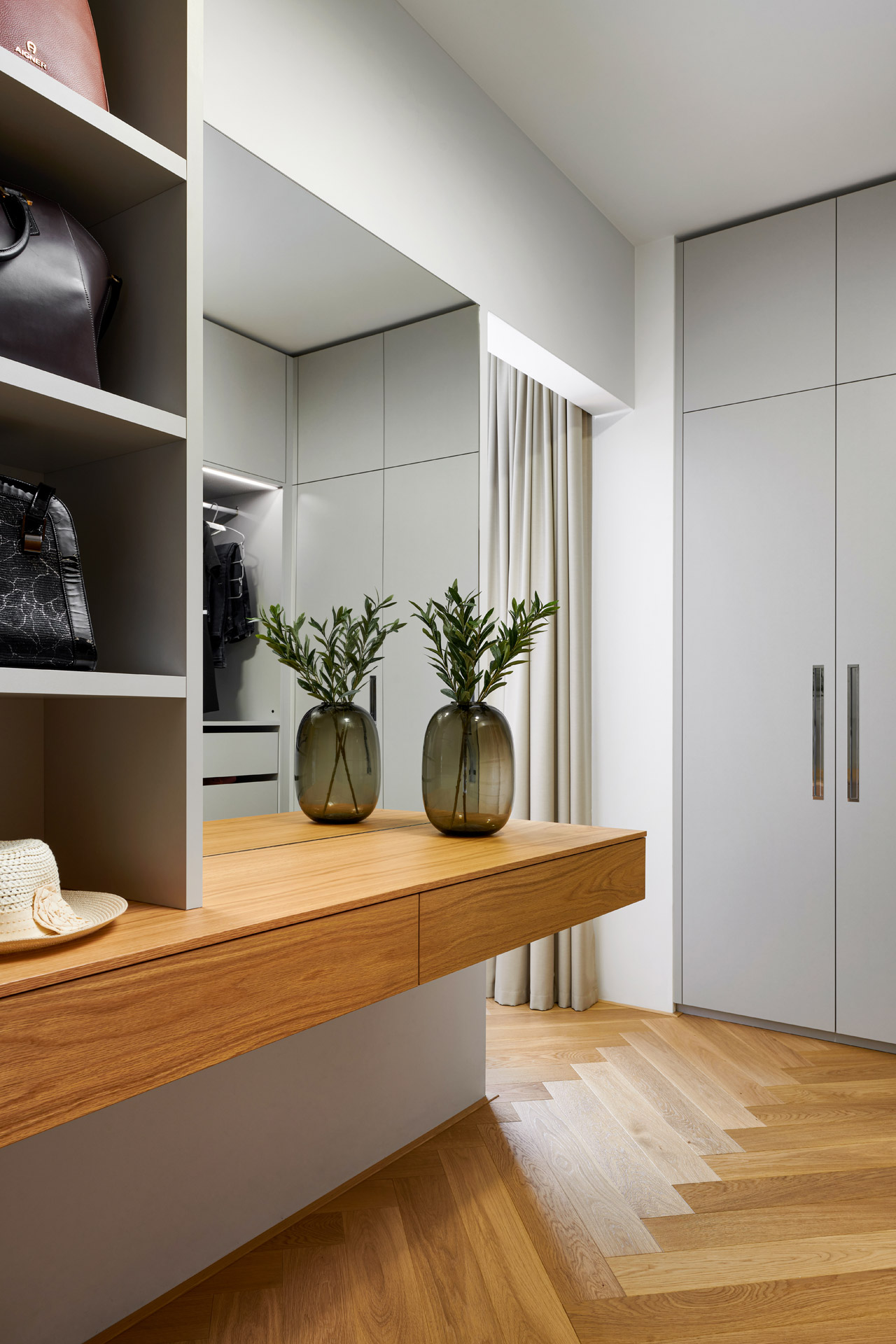 Hanák furniture Complete interior Wardrobe