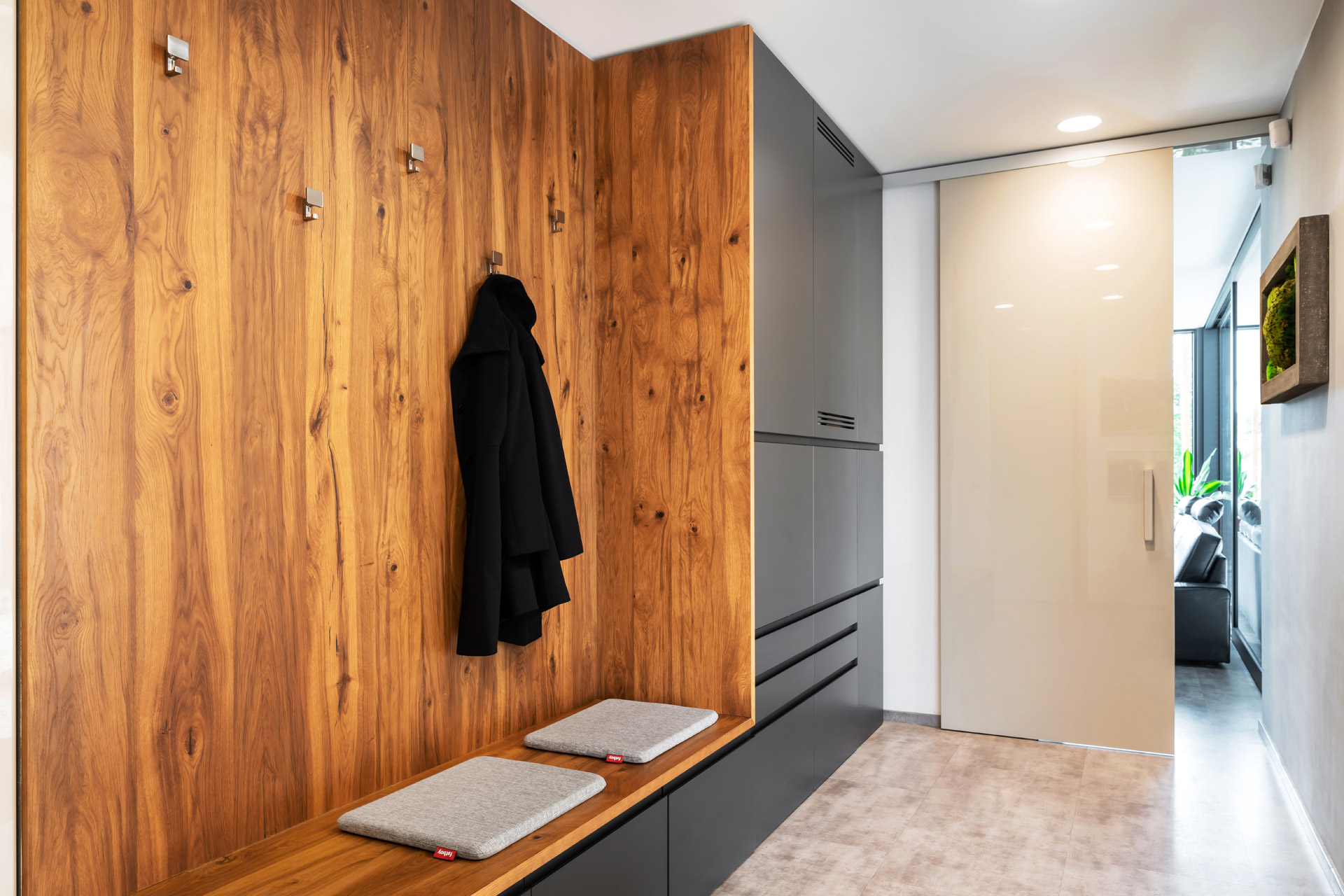 Hanák furniture Realization Wardrobe system