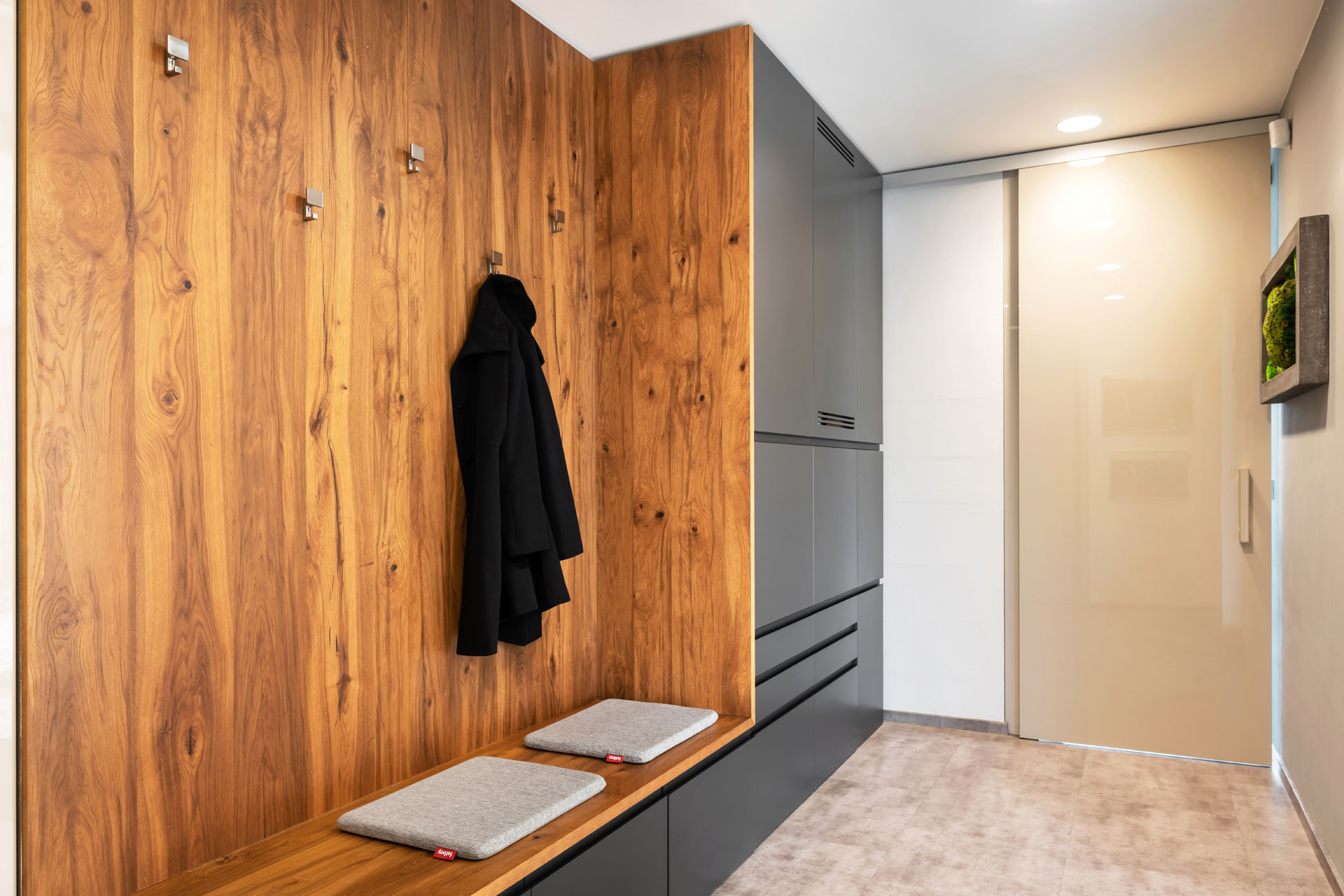 Hanák furniture Realization Wardrobe system