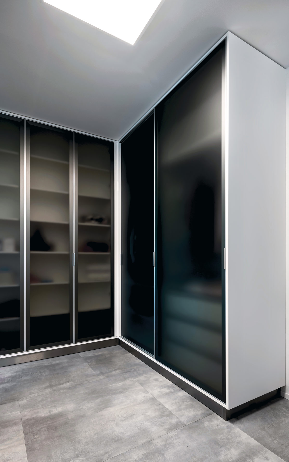 HANÁK FURNITURE Wardrobes