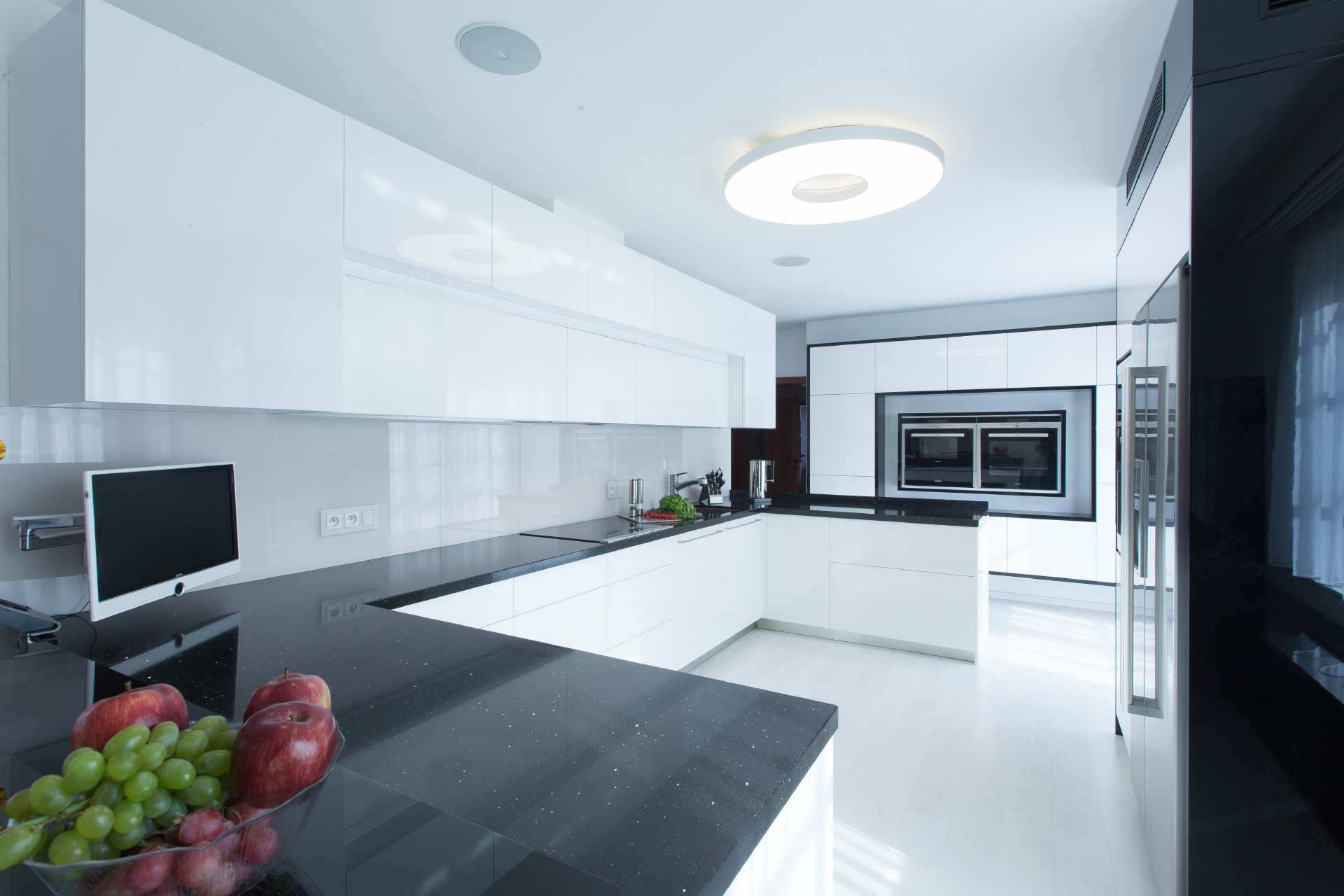 Hanák nábytek Kitchen High gloss