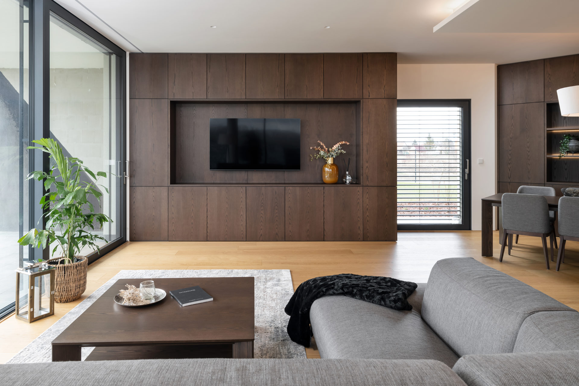 Hanák Furniture, Customized interior design, Living room