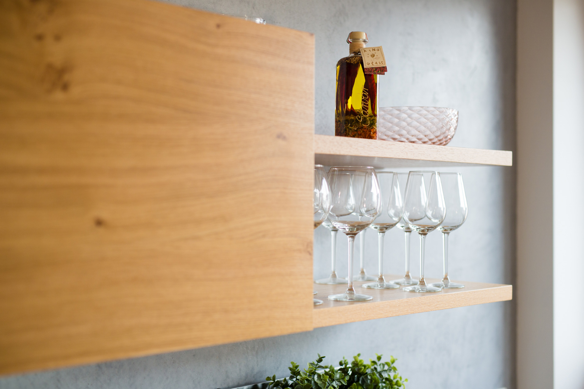 Hanák nábytek STYLE kitchen Shelves