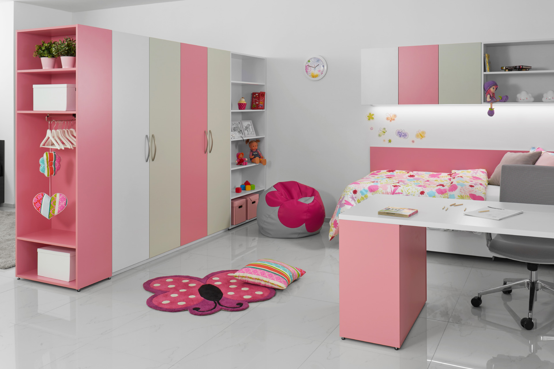 Réalisation d'une chambre pour petites filles