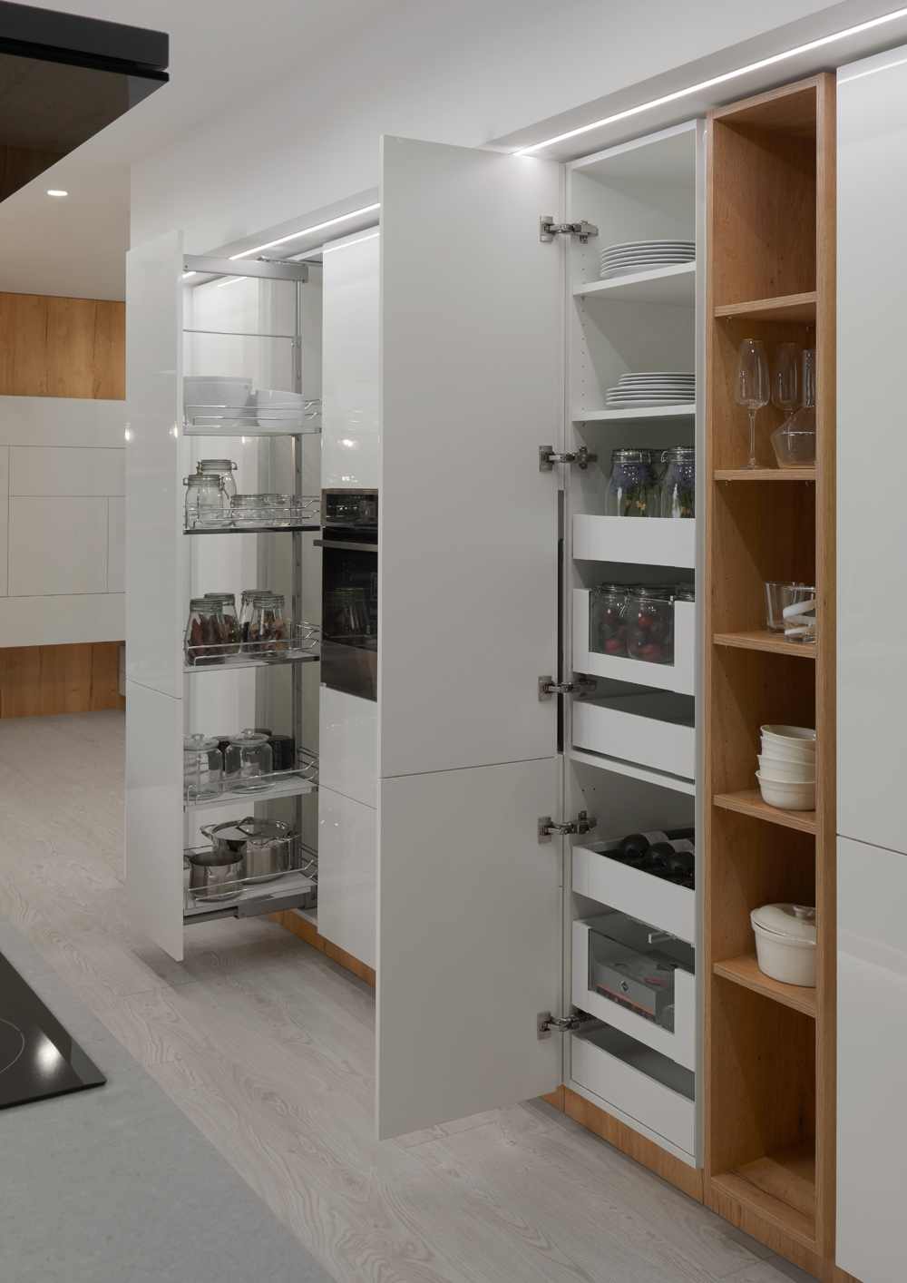 Hanák White kitchen Storage space
