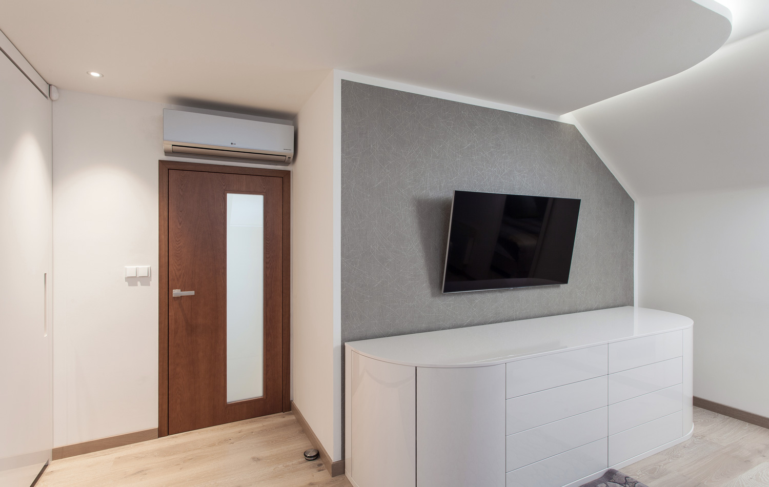 hanak_realizace_loznice_komoda
