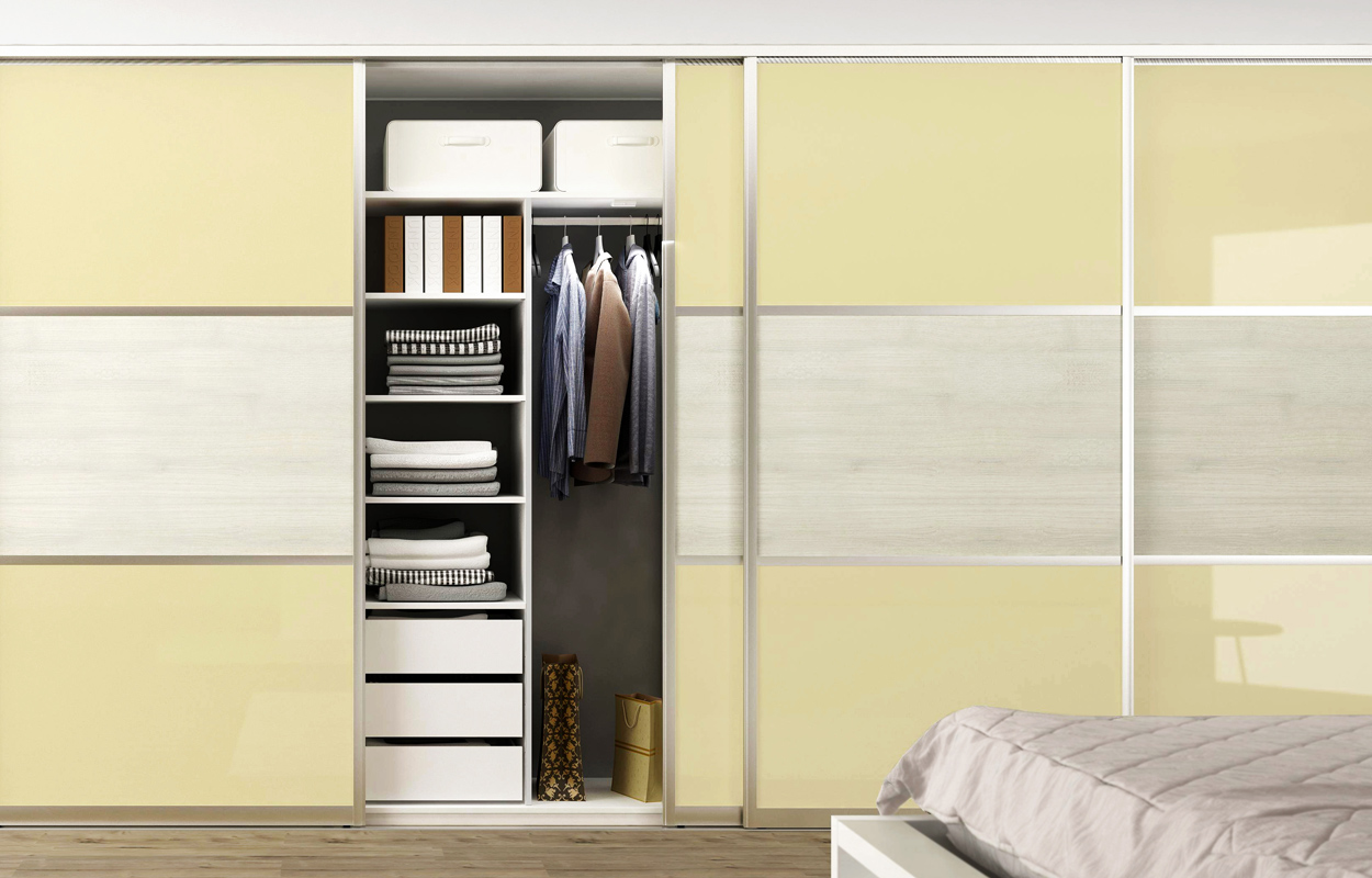 satni-skrine-hanak-frame-0