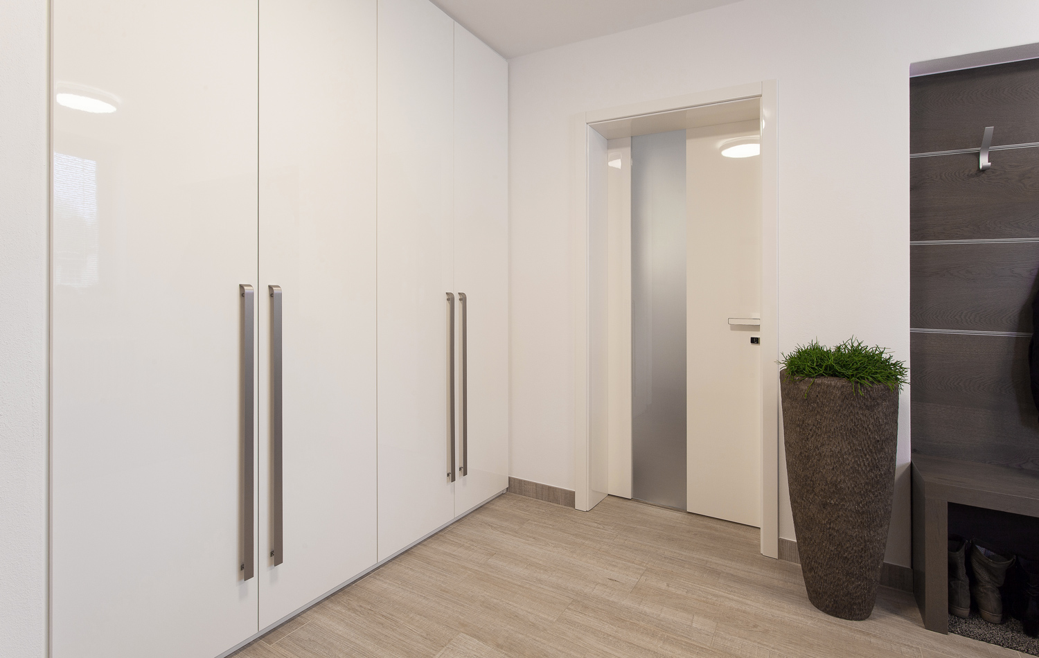 hanak_realizace_zlin_satni_skrine