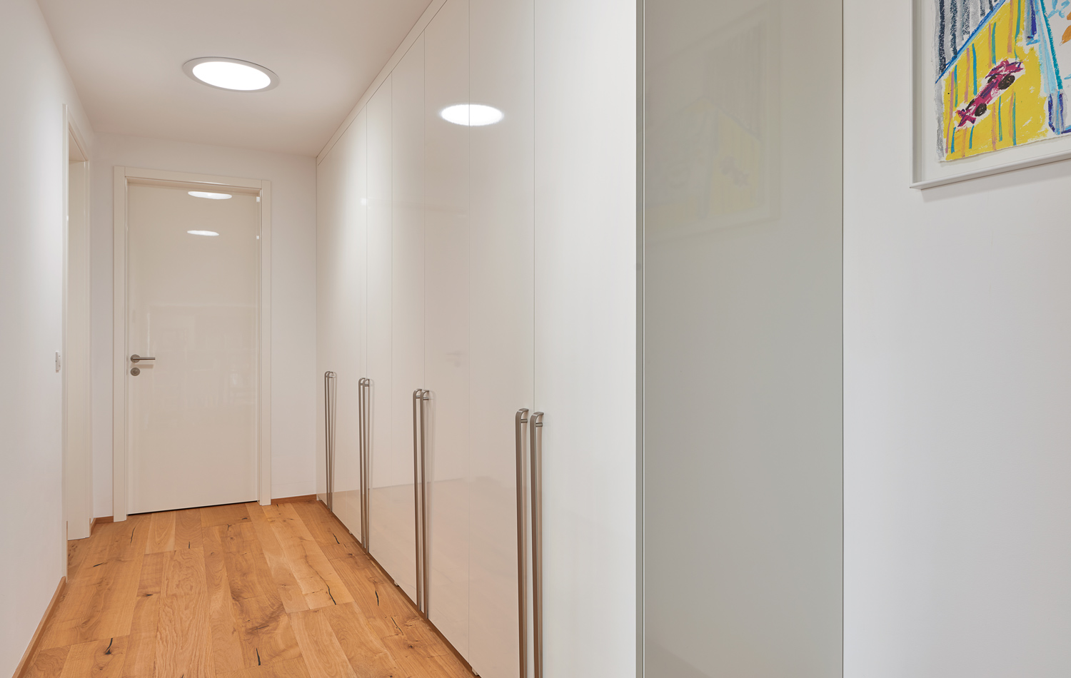 hanak_nabytek_realizace_ostrava_satni_skrine
