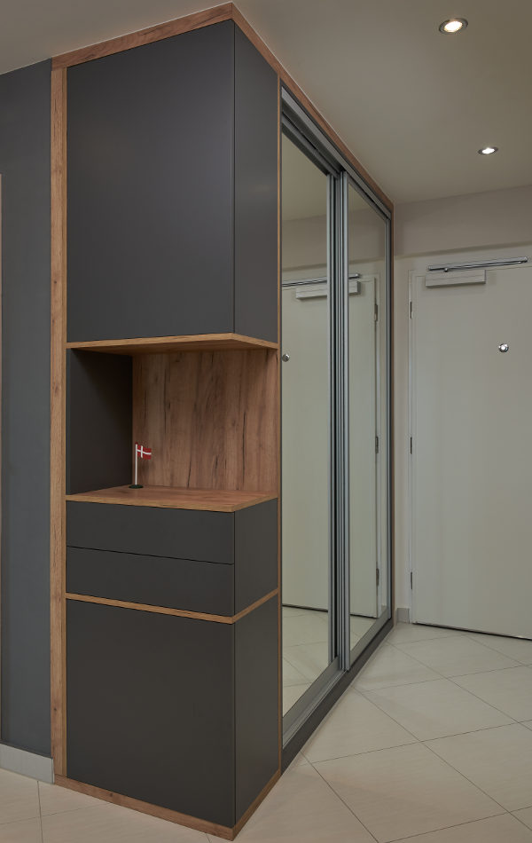 hanak_home_design_realizace_satni_skrine