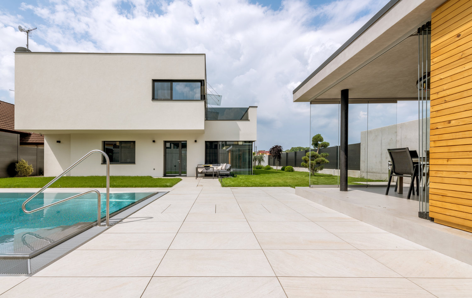 hanak_nabytek_realizace_exterier_2