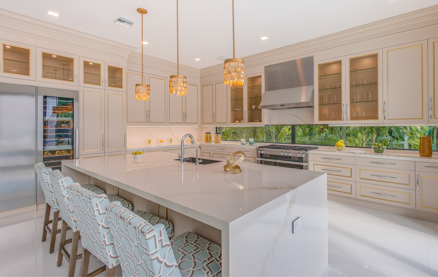 hanak_nabytek_realizace_usa_florida_vanilla_ice (1)