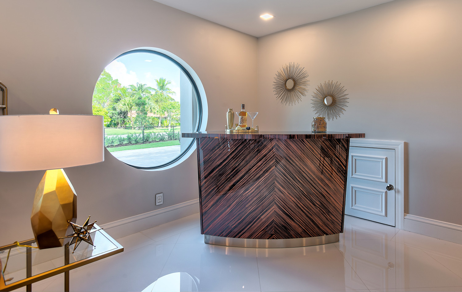 hanak_nabytek_realizace_usa_florida_vanilla_ice (6)