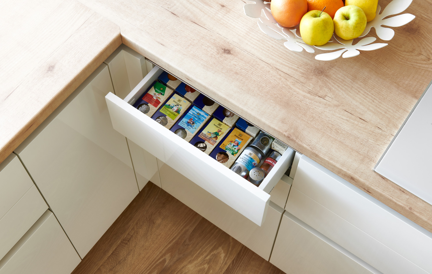 INTERIER-hanak-realizace-bila-HC-10
