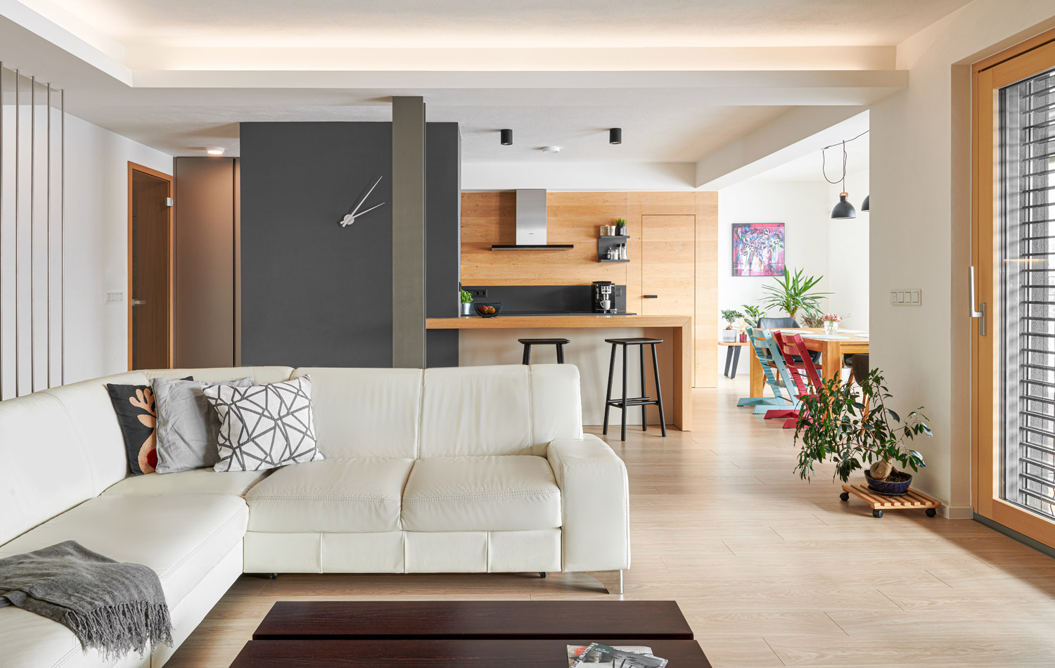 hanak-nabytek-realizace-interieru-cb-